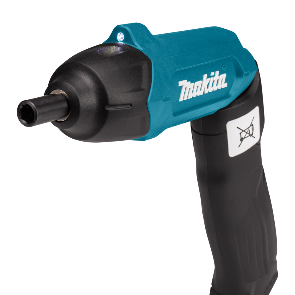 ���������� �������� �������������� Makita DF001DW 3,6� 1,5�� Li-Ion 1 ��� � ��  