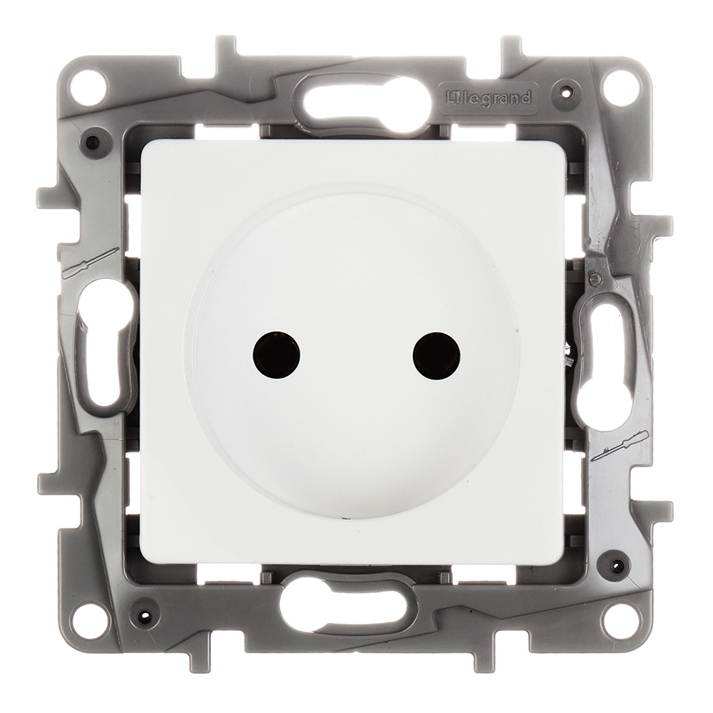 ���������� ������� Legrand Etika ������������ ����� (672220)  