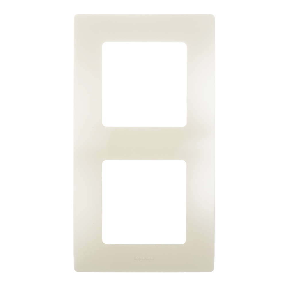 ���������� ����� Legrand Etika ����������� �������� ����� (672512)  